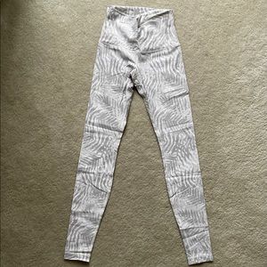Lululemon Wunder Under Pant Palm Camo White Nimbus